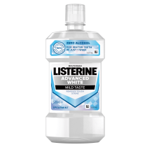 Listerine Advanced White Mild Taste 500 ml termékfotó, Zero alcohol, for whiter teeth in just 1 week, removes tough stains feliratokkal